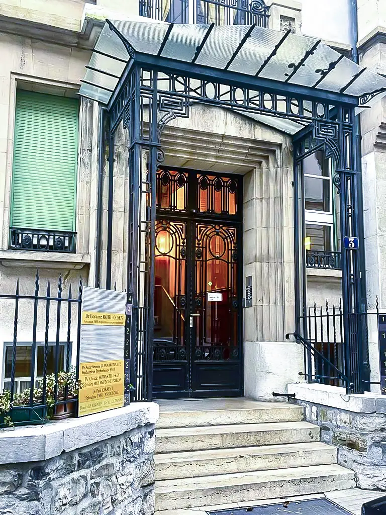 Entrée de l'Étude — 3, rue Michel-Chauvet, 1208 Genève